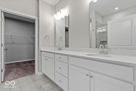 9089 Stone Trace Boulevard Avon IN 46123