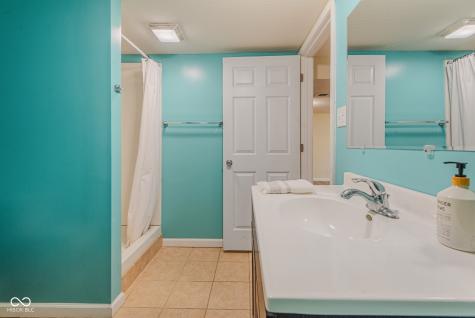 2589 N Talley Road Columbus IN 47203