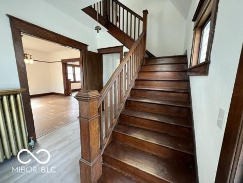 1201 Main Street Elwood IN 46036
