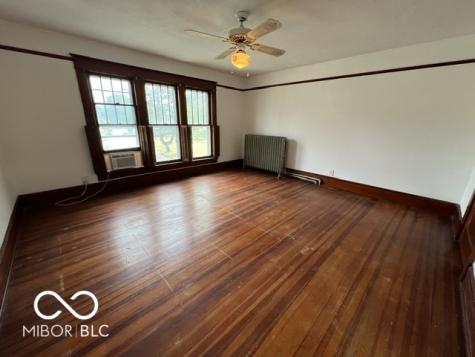 1201 Main Street Elwood IN 46036