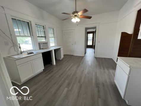 1201 Main Street Elwood IN 46036
