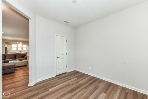 13497 Mosaic Street Fishers IN 46037