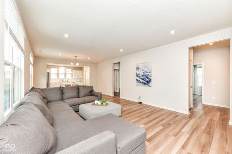 13497 Mosaic Street Fishers IN 46037