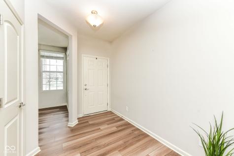 13497 Mosaic Street Fishers IN 46037