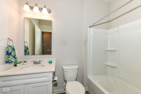 13497 Mosaic Street Fishers IN 46037