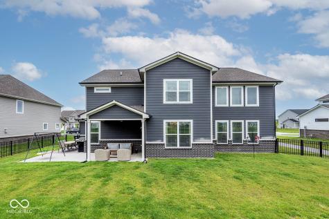 1113 Desert Path Lane Greenwood IN 46143