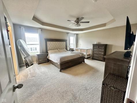 2094 Shadow Creek Boulevard Columbus IN 47201