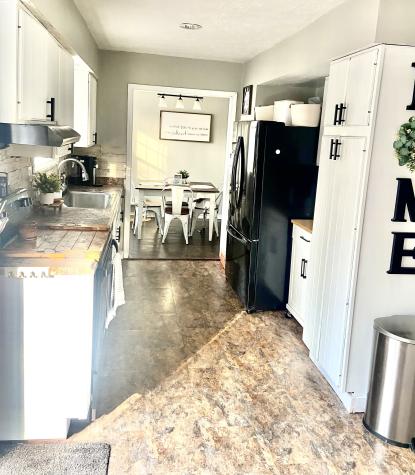 1854 Gila Bend Road Avon IN 46123