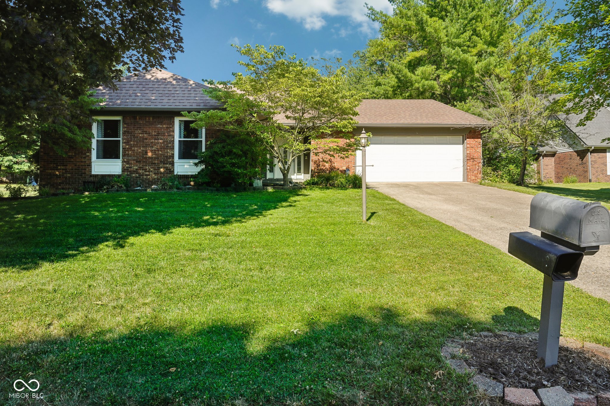 8823 Rocky Ridge Road Indianapolis IN 46217