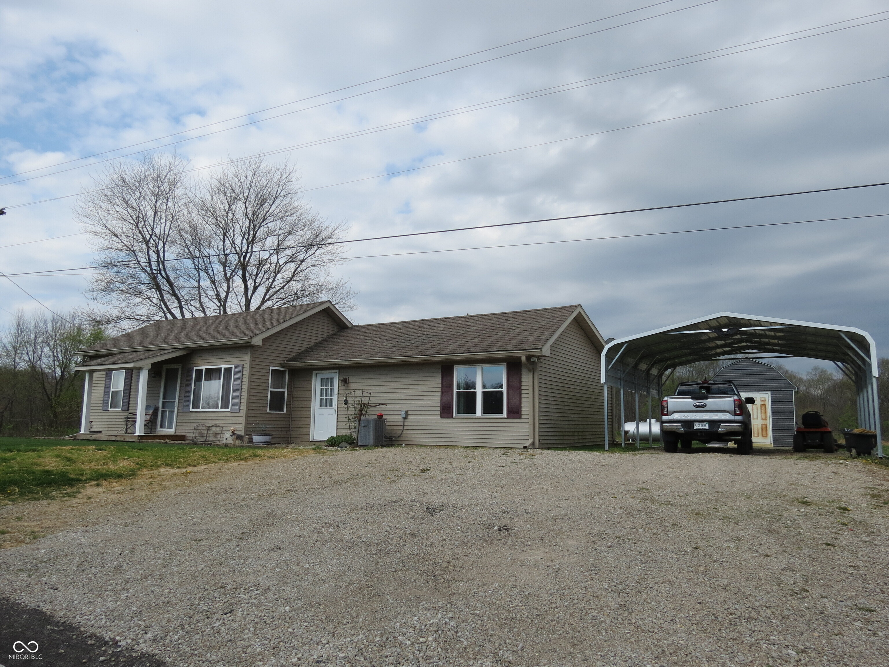 8272 S 250 W Trafalgar IN 46181