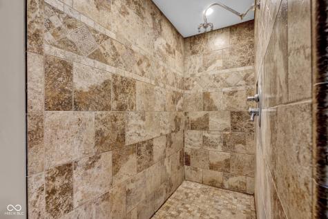 8390 E 750 S Elizabethtown IN 47232