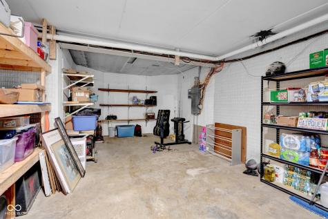 8390 E 750 S Elizabethtown IN 47232
