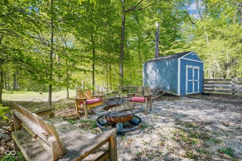 8390 E 750 S Elizabethtown IN 47232