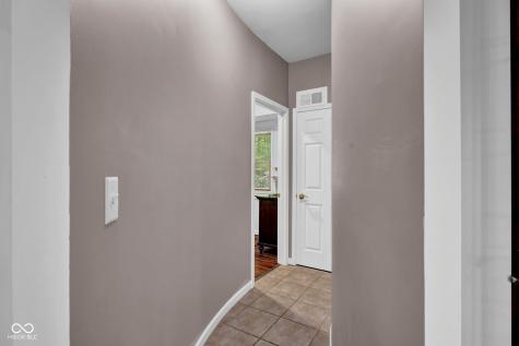 8390 E 750 S Elizabethtown IN 47232