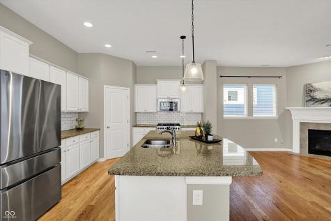 5832 Buskirk Drive Indianapolis IN 46216