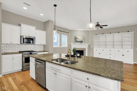 5832 Buskirk Drive Indianapolis IN 46216
