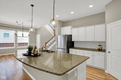 5832 Buskirk Drive Indianapolis IN 46216