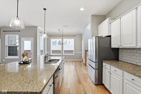 5832 Buskirk Drive Indianapolis IN 46216