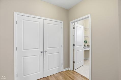 5832 Buskirk Drive Indianapolis IN 46216