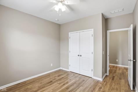 5832 Buskirk Drive Indianapolis IN 46216