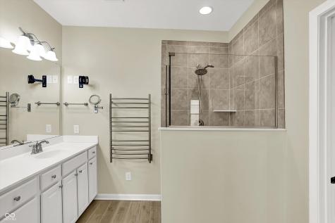 5832 Buskirk Drive Indianapolis IN 46216