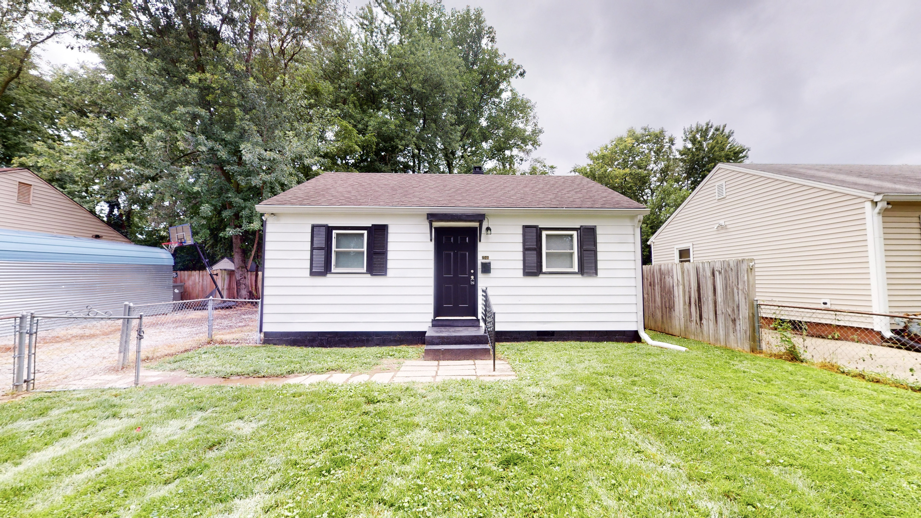 2046 Medford Avenue Indianapolis IN 46222
