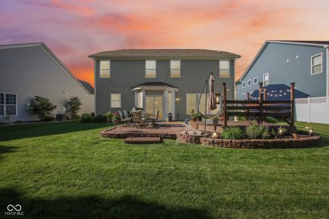 1334 Old Heritage Place Greenwood IN 46143