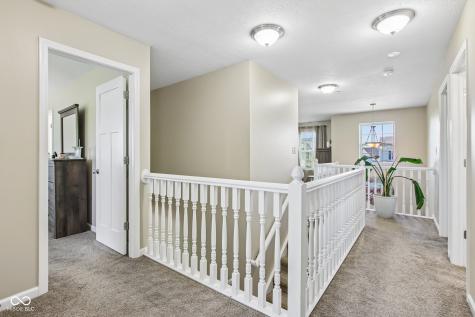 1334 Old Heritage Place Greenwood IN 46143