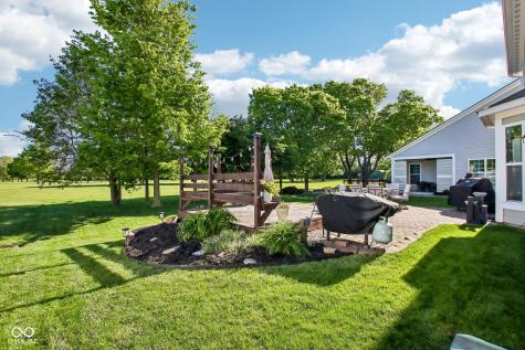 1334 Old Heritage Place Greenwood IN 46143