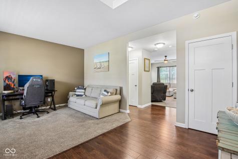 1334 Old Heritage Place Greenwood IN 46143