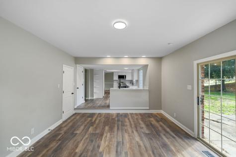 3270 Acacia Drive Indianapolis IN 46214