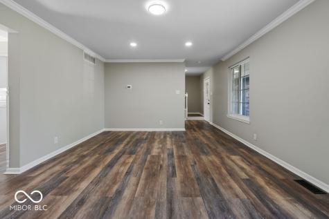 3270 Acacia Drive Indianapolis IN 46214