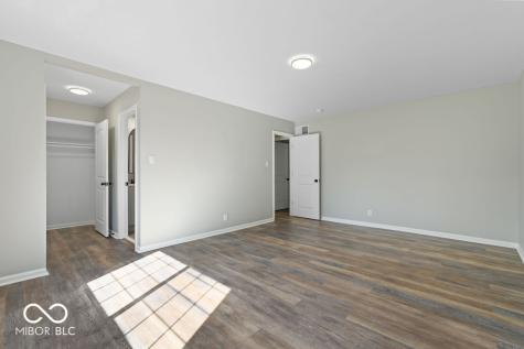 3270 Acacia Drive Indianapolis IN 46214