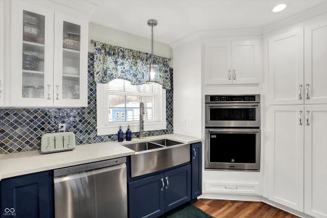 5827 Susan Drive E Indianapolis IN 46250