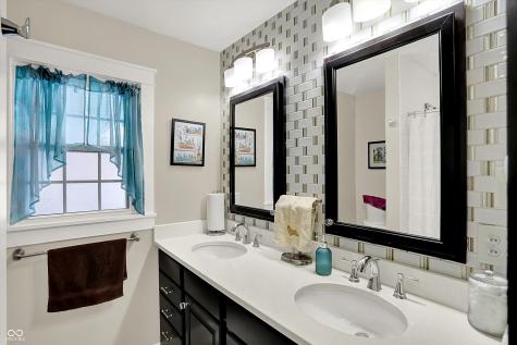 5827 Susan Drive E Indianapolis IN 46250
