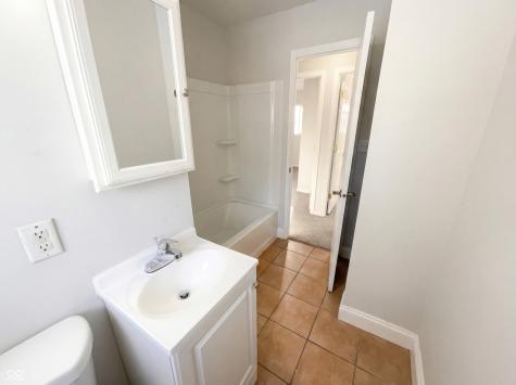 217 Crestwood Drive New Whiteland IN 46184