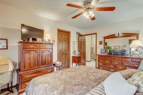 11755 E 500 S Zionsville IN 46077