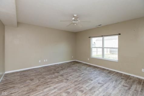 2471 Cabin Hill Road Indianapolis IN 46229
