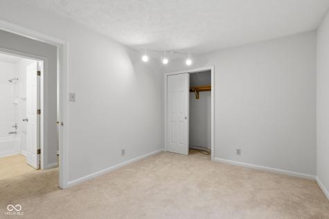5635 Arabian Court Indianapolis IN 46228