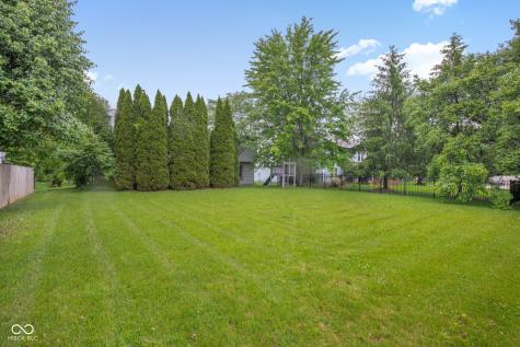 5635 Arabian Court Indianapolis IN 46228
