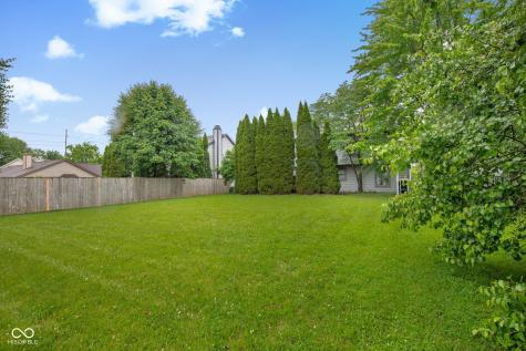 5635 Arabian Court Indianapolis IN 46228