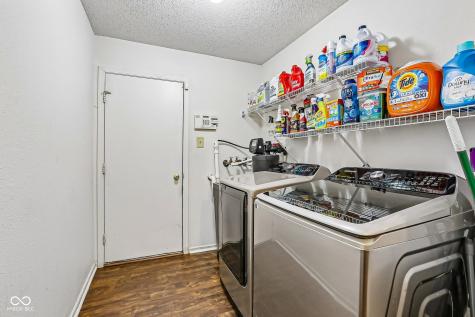 5884 Skyward Lane Indianapolis IN 46234