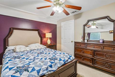 5884 Skyward Lane Indianapolis IN 46234