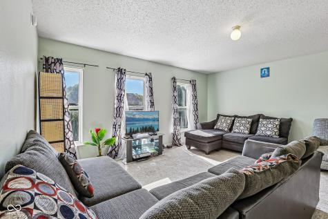 5884 Skyward Lane Indianapolis IN 46234