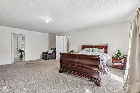 5884 Skyward Lane Indianapolis IN 46234
