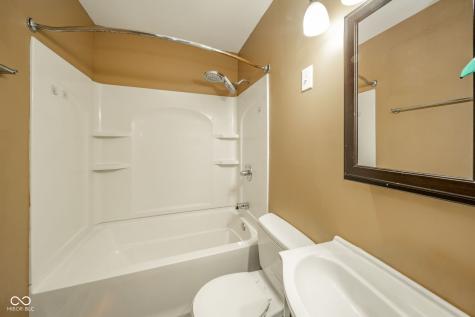 2738 Apache Drive Anderson IN 46012