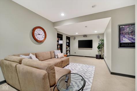 9767 Fortune Drive Fishers IN 46037