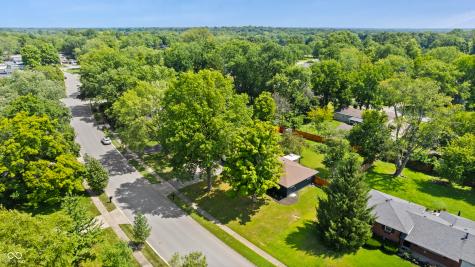 131 Blairsden Avenue Carmel IN 46032