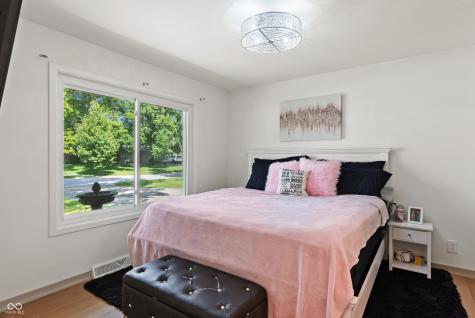 131 Blairsden Avenue Carmel IN 46032