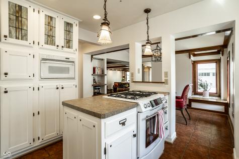 1138 E 58th Street Indianapolis IN 46220